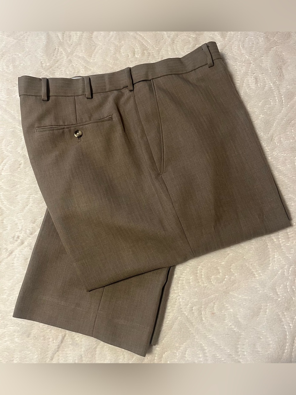 Croft & Barrow 38x32 Men's Flat-Front Dress Pants in Taupe